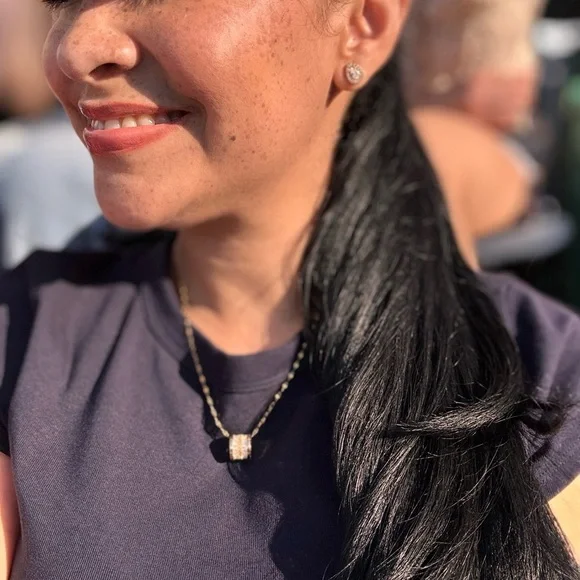 Teardrop Earrings 18k gold plated earrings - Picture 2 of 3